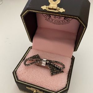 Juicy Couture Pave Bow Ring Size 8 YJRU2449